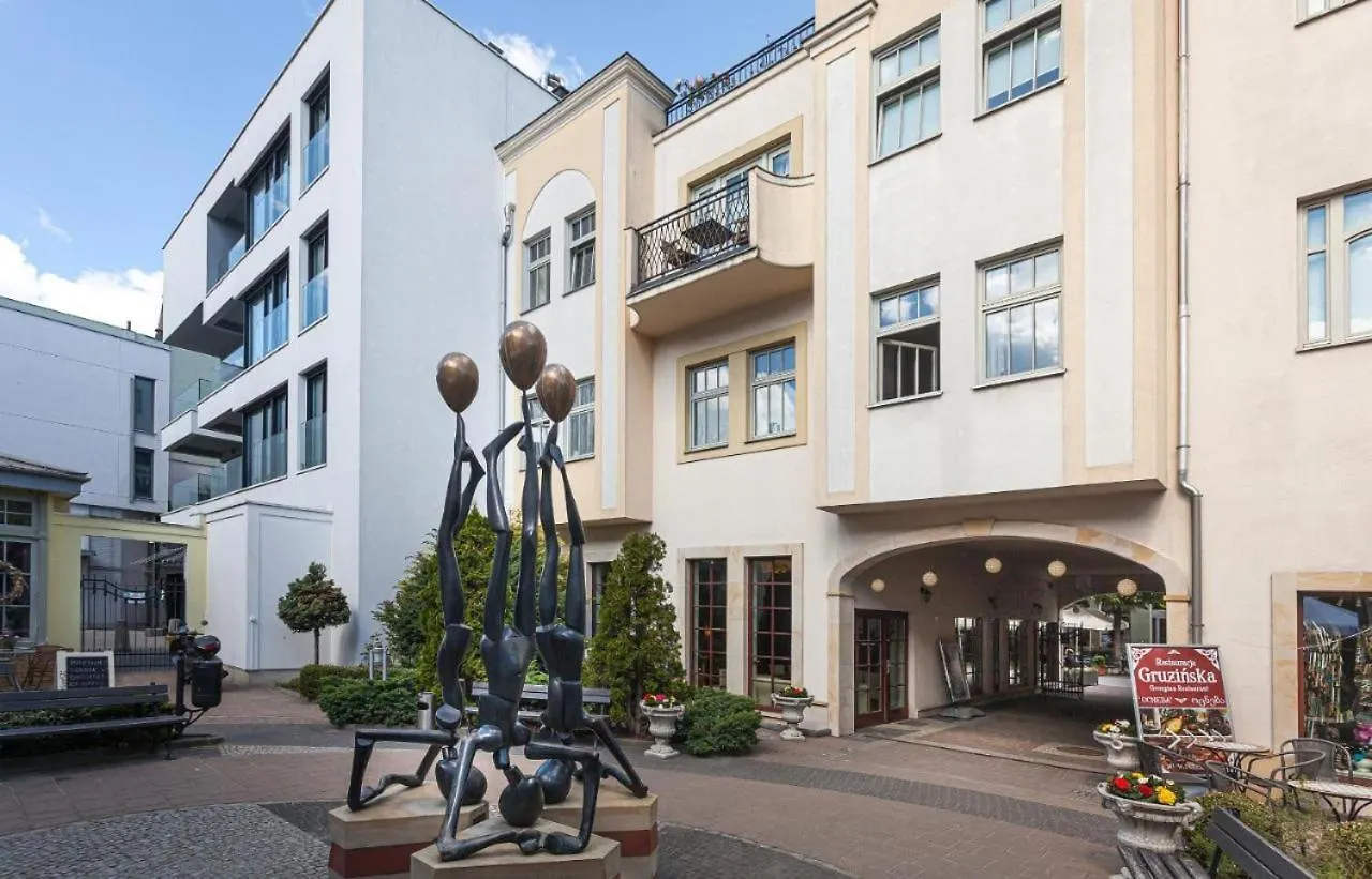 Mw Apartamenty - Trzy Gracje Monte Cassino Sopot 0*,  Poland